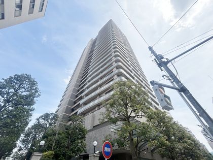 ステーションフロントタワー 外観