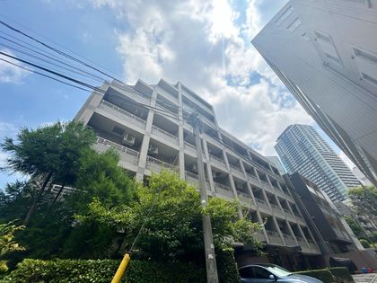 サージュ赤坂 外観