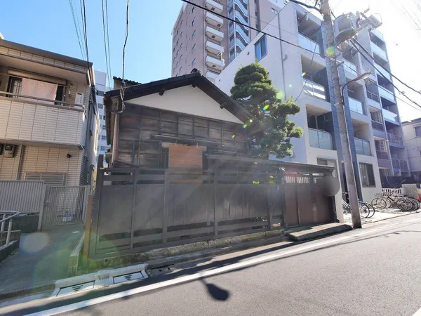 現地