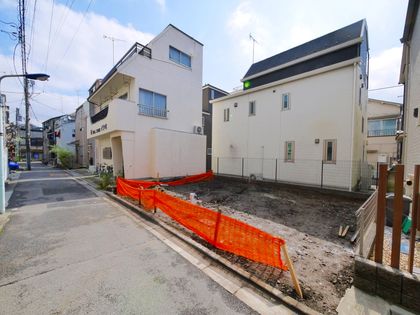 北区西ケ原4丁目新築戸建 前面道路含む外観