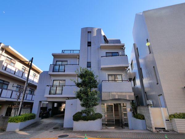 ラ クエスタ 外観
