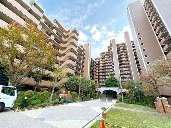 ヴィオスガーデン城山 外観 ヴィオスガーデン城山 外観