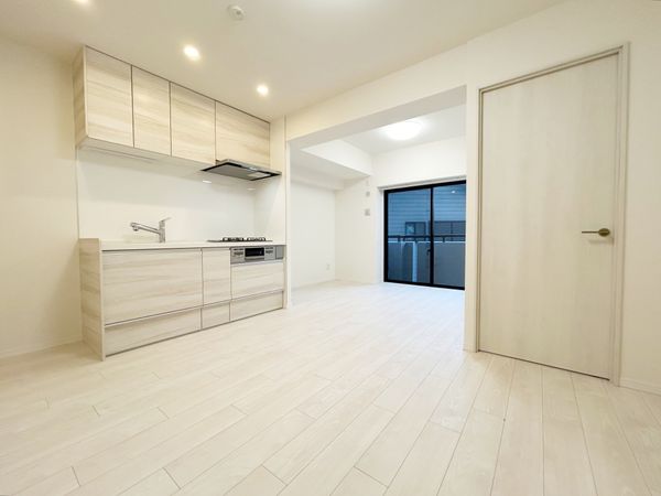 グランヴェルジェ蓮根 リビング