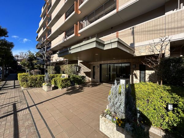 ザ・ウインベル本蓮沼 エントランス