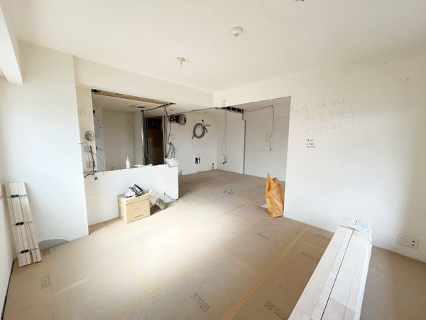 ヴィオスガーデン城山 リビング