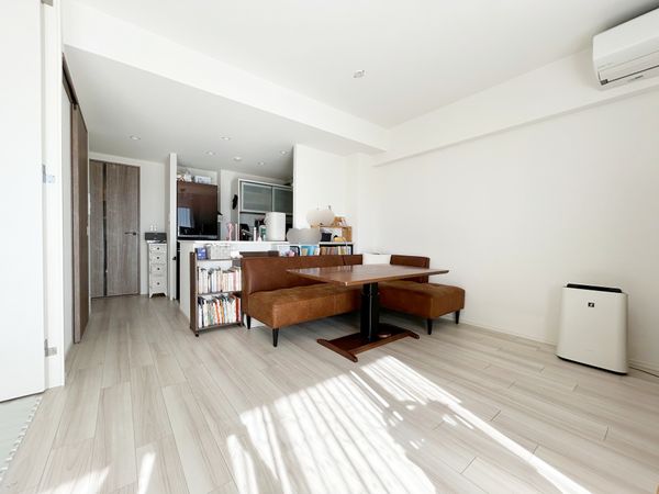 プレミスト志村三丁目 リビング