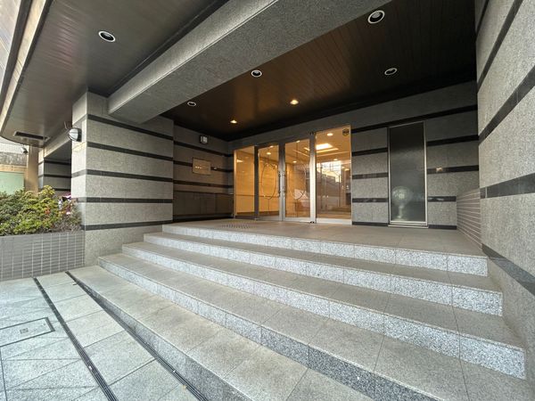 ロータリーパレス春日安藤坂 エントランス エントランス