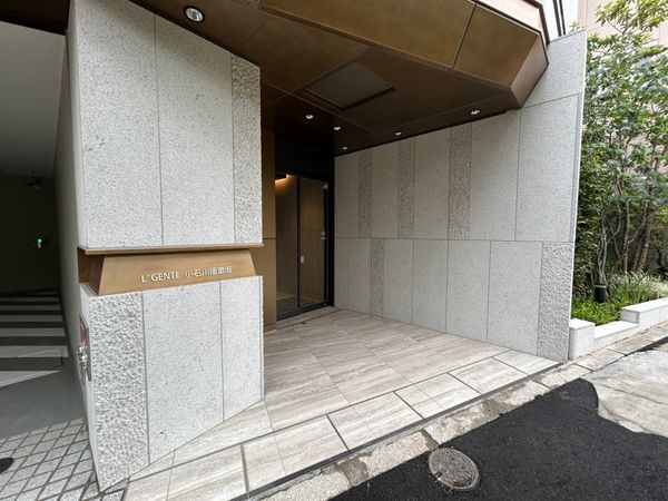ルジェンテ小石川播磨坂 エントランス