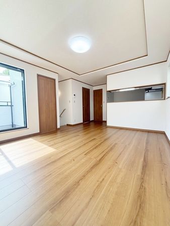 北区赤羽台3丁目 戸建 リビング 北区赤羽台3丁目 戸建 リビング