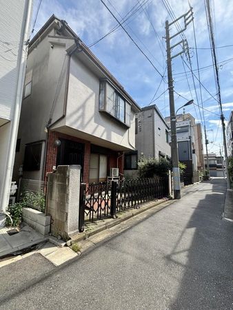 北区中十条3丁目新築戸建 前面道路含む外観 北区中十条3丁目新築戸建 前面道路含む外観