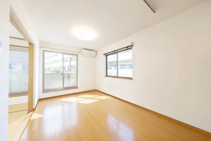 ※画像は実際の室内写真および間取り図をもとに、CGにて再現した「空室リフォームイメージ」であり、実際とは多少異なります。