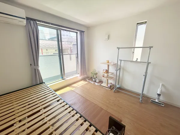 南向きにつき日当たり良好