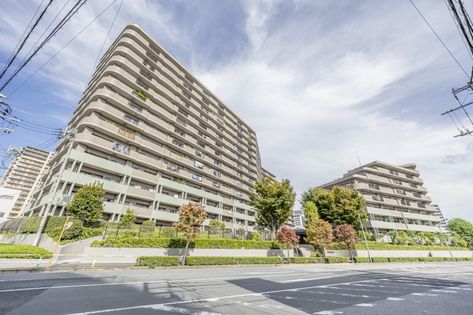 コスモ王子ガーデンズ グランプラザB棟 外観