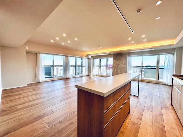 パルロード 2 リビング