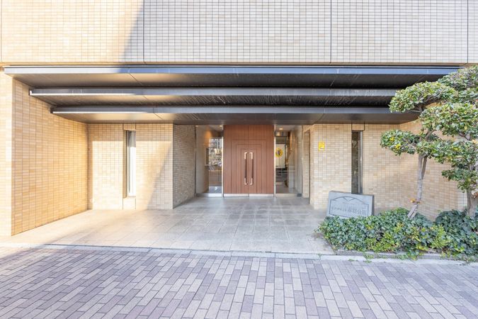 モア・クレスト赤羽公園 エントランス モア・クレスト赤羽公園 エントランス