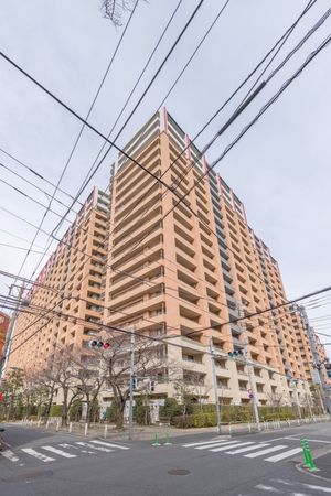 東京メガシティ C棟 外観