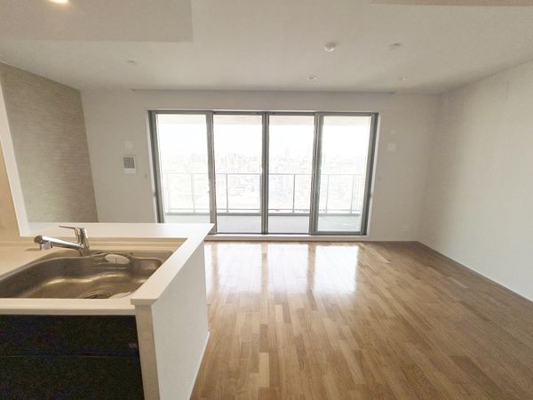 ザ・ガーデンズ東京王子 エアリーコート リビング ザ・ガーデンズ東京王子 エアリーコート リビング