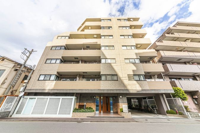 コンフレックス浮間公園 外観