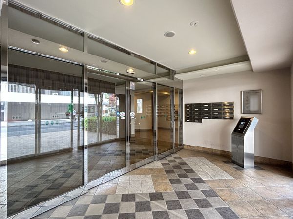 ネバーランド上野松が谷 エントランス エントランス