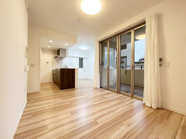 ヴェレーナ東京入谷 リビング