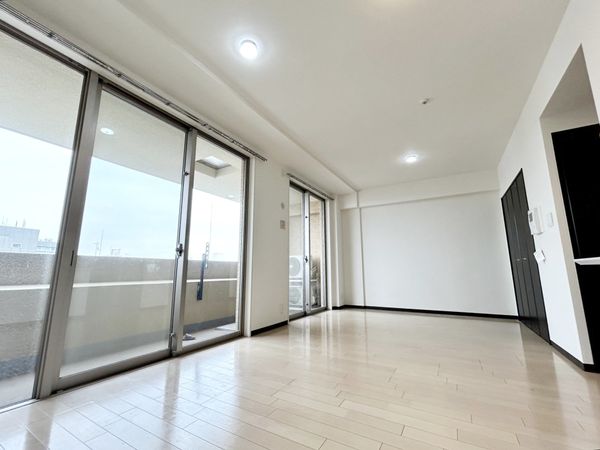 グランシティ上野 リビング