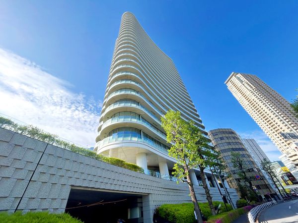 パークコート青山ザタワー 外観