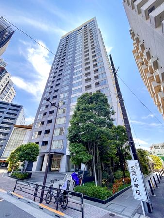 シティタワー上野池之端 外観