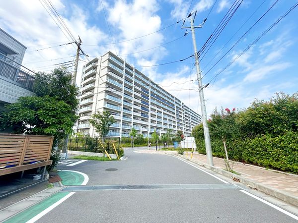 船橋市行田1丁目 土地 前面道路含む外観 船橋市行田1丁目 土地 前面道路含む外観