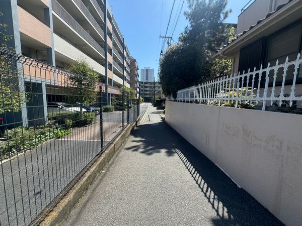 船橋市前原西2丁目 土地 前面道路含む外観 船橋市前原西2丁目 土地 前面道路含む外観