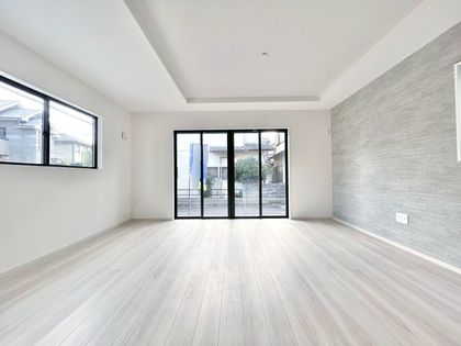 船橋市東船橋6丁目 新築戸建 リビング