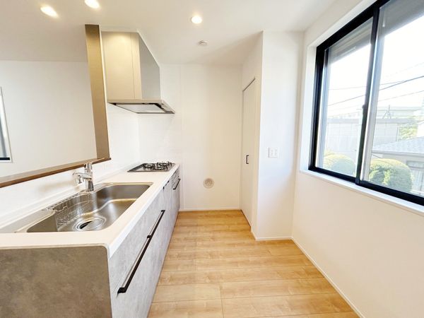 船橋市市場1丁目 新築戸建 B号棟 キッチン