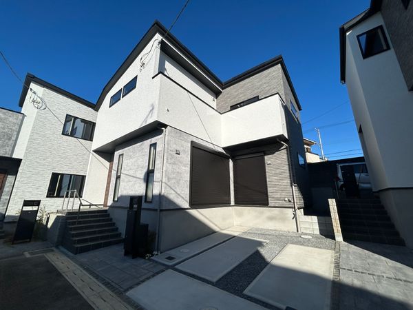 船橋市旭町1丁目新築戸建 外観