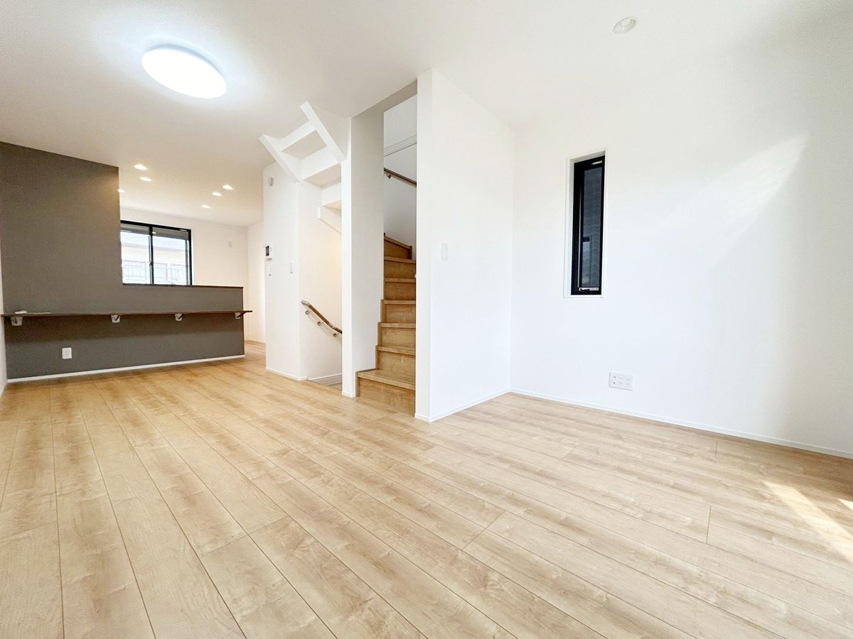 船橋市市場1丁目 戸建 B号棟 リビング リビング