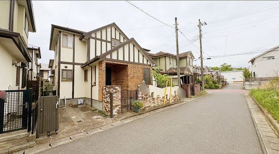 船橋市前貝塚町 戸建 外観