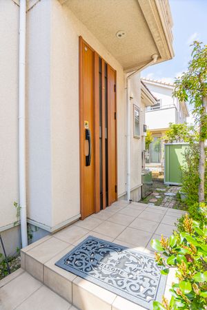 船橋市小室町 戸建 玄関 船橋市小室町 戸建 玄関