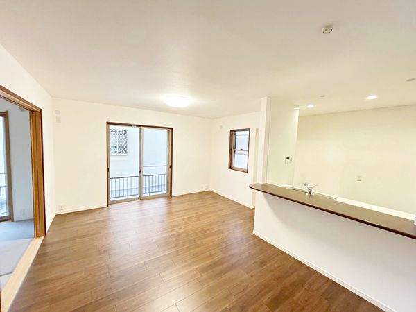 船橋市丸山3丁目 戸建 リビング 船橋市丸山3丁目 戸建 リビング