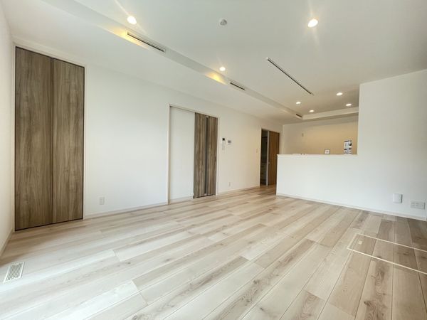 船橋市夏見台2丁目 中古戸建1号棟 リビング 船橋市夏見台2丁目 中古戸建1号棟 リビング