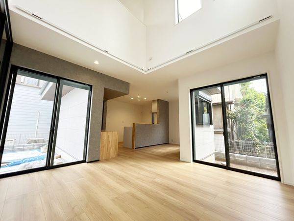 船橋市山手2丁目 新築戸建 リビング 船橋市山手2丁目 新築戸建 リビング