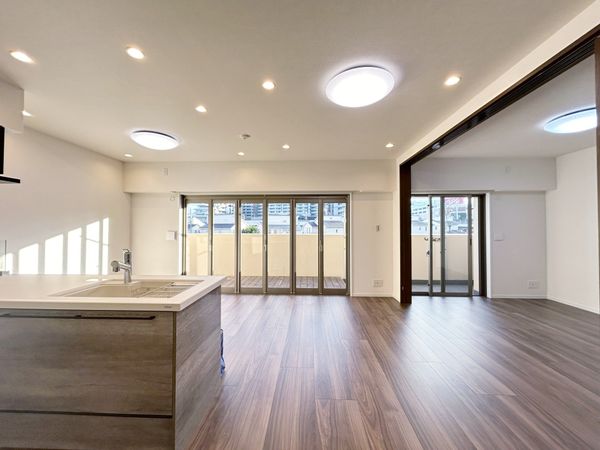 グランシティレイディアント船橋 リビング