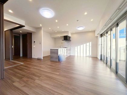 グランシティレイディアント船橋 リビング