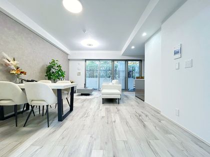 プレミスト船橋塚田 リビング