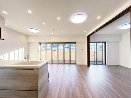 グランシティレイディアント船橋 リビング