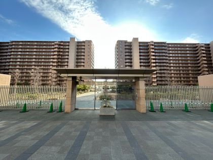 ユトリシア 四番街 外観