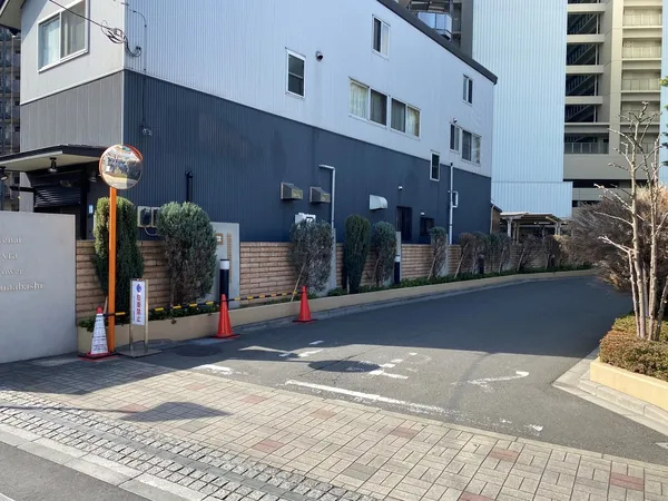 駐車場への出入口