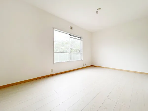 北東洋室約6.0帖