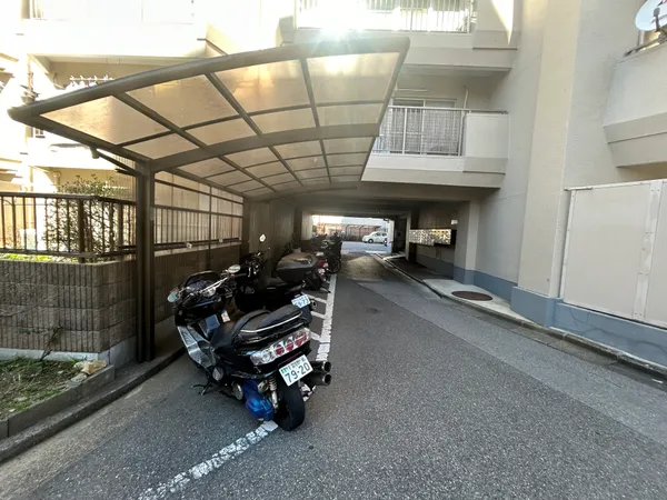 バイク置場