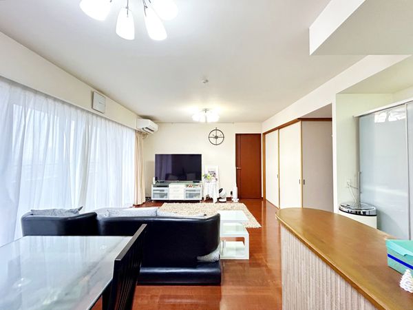 セレナヴィータ新浦安 リビング セレナヴィータ新浦安 リビング