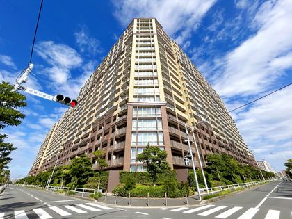 プラウド新浦安 外観