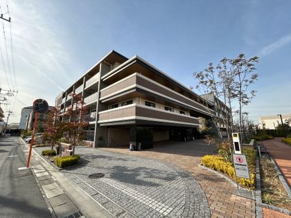 LUMISIA浦安舞浜 外観