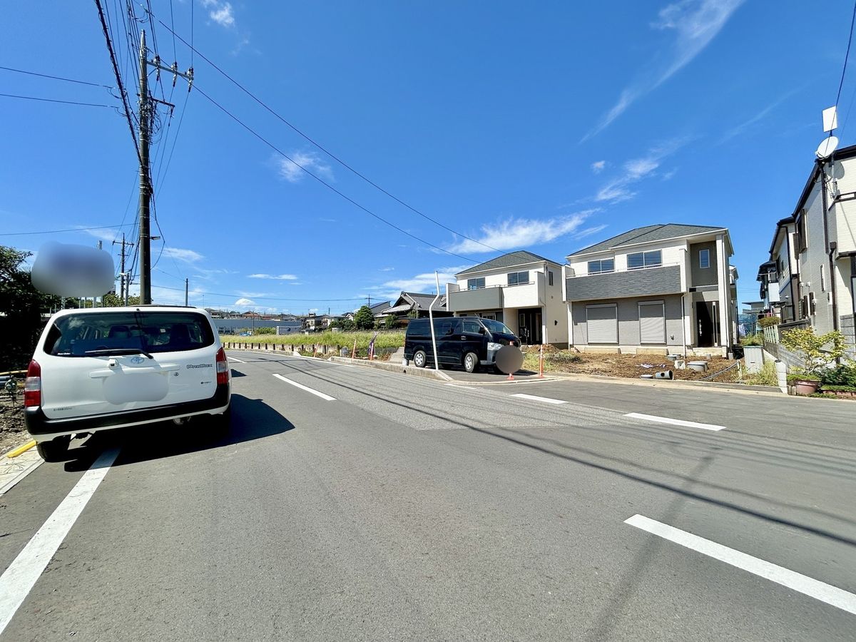 市川市国分6丁目新築戸建 C号棟 前面道路含む外観 前面道路含む外観
